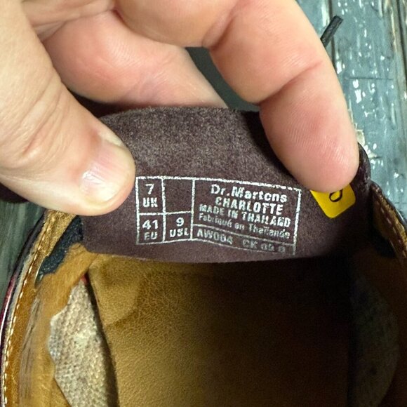 Dr Martens Charlotte Oxford Shoes Mens 9 Burgundy Leather Comfort Office main image 5